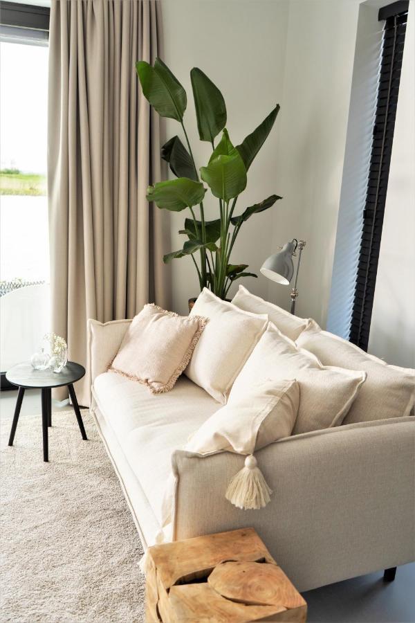 B&B Ganzendiep aan het water Grafhorst Buitenkant foto